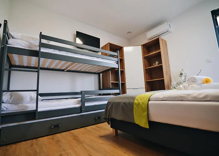 U Szymonkow Przeciszow 3*